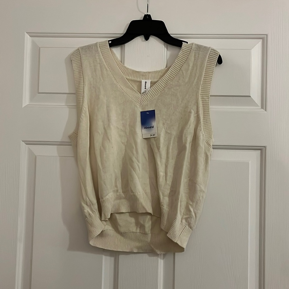 Women’s Abound Sleeveless Sweater Size XL